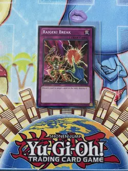 Yugioh Raigeki Break LCYW-EN286 Super Rare 1st Edition NM Card - Image 1