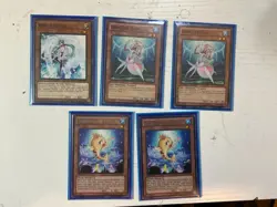 Yu-Gi-Oh! Gishki Deck with Clear Display Box & Dragon Shield Sleeves - Image 5