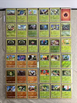 Pokemon cards lot Over 460 Cards in Binder - As shown - Image 3