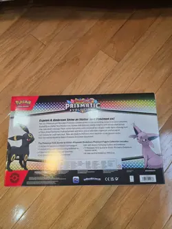 Pokemon TCG Scarlet & Violet Prismatic Evolutions Premium Figure Collection New - Image 2