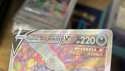 Galarian Slowking V Alternate Full Art 179/1 SWSH Chilling Reign DMG Pokemon - Image 3