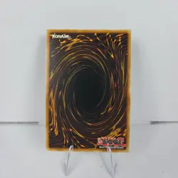 Yugioh Arcana Red Dark Magician YGLD-ENB02 ULTRA RARE HOLOFOIL NM - Image 2