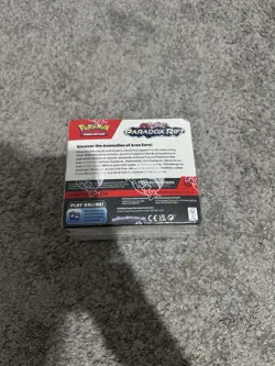 Pokemon TCG - Scarlet & Violet Paradox Rift Booster Box 36 Packs Sealed - Image 3