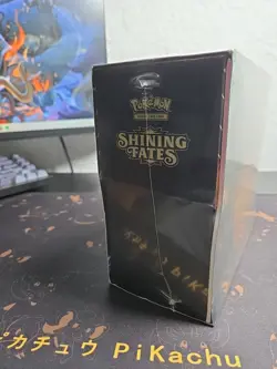 Pokemon - Shining Fates Elite Trainer Box Sealed - Image 5