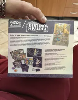 POKEMON ETB DESTINO DI PALDEA SET ALLENATORE FUORICLASSE - (ITA) SEALED - Image 3
