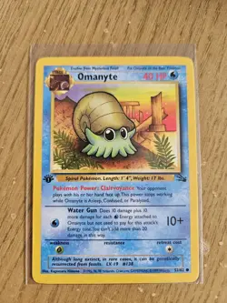 Omanyte 1st Edition 52/62 Fossil Pokemon Card 1999 WOTC - Image 1