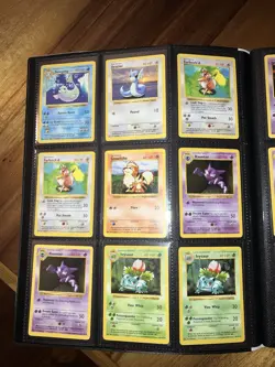 99% COMPLETE Pokemon Shadowless BASE Set Non-Holo Includes Red Cheek Pikachu NM - Image 2