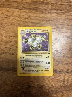 Pokemon TCG Magneton 11/62 1st Edition Fossil Holo Rare LP/NM Condition - Image 2