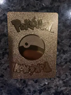 Pokemon Pikachu TCG VMAX Vivid Voltage 044/185 Gold Card - Image 2