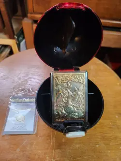 BURGER KING POKEMON 23K CHARIZARD CARD WITH CASE & COA. COOL! - Image 1