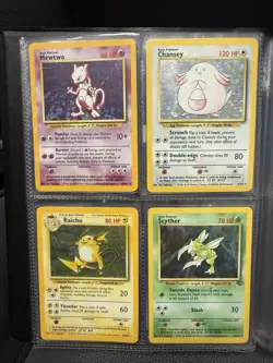 VINTAGE POKEMON BINDER COLLECTION LOT 25+ HOLOS! DRAGONITE CHARIZARD WOTC - Image 4