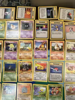 HUGE Lot Of 129 Vintage Pokemon Cards WOTC Base Set Fossil Jungle Team Rocket￼ - Image 3