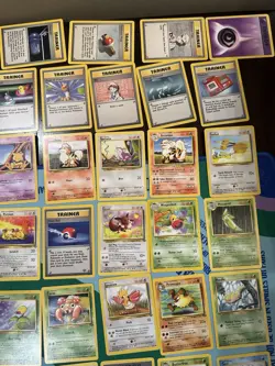 HUGE Lot Of 129 Vintage Pokemon Cards WOTC Base Set Fossil Jungle Team Rocket￼ - Image 4