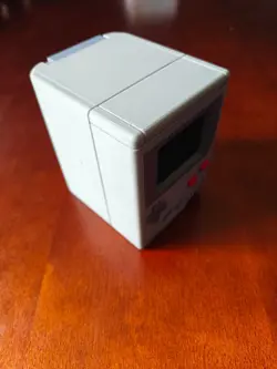 Gameboy Commander Deck Box MTG / pokemon / yugioh - Image 4