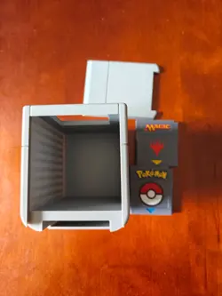 Gameboy Commander Deck Box MTG / pokemon / yugioh - Image 5