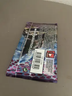 Pokemon Black & White Dark Explorers Factory Sealed Booster Pack, 10card pk - Image 2
