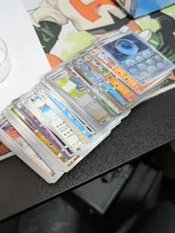 Pokemon 535 Card Chinese Bulk Lot, Includes Poke Ball Holos - Image 1