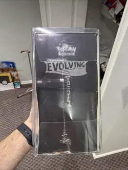 Pokemon - Evolving Skies (Umbreon) Elite Trainer Box ETB - Sealed with Protector - Image 4