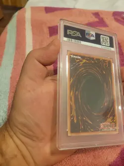 PSA 9 - YUGIOH - 2009 - TU01-EN000 - JUDGMENT DRAGON - ULTIMATE RARE - Image 5