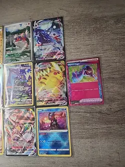 Lot of 10 Pokemon TCG Cards all NM condition - Image 3