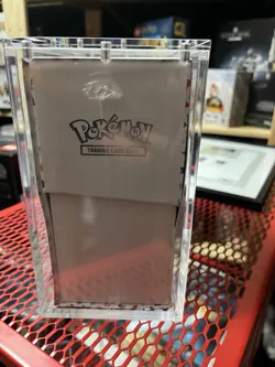 151 Pokemon Centre Elite Trainer Box Sealed In Acrylic Case - Image 2