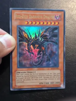 Yu-Gi-Oh! ULTRA RARE HOLO CARD RED-EYES DARKNESS DRAGON SD1-EN001 LP - Image 3