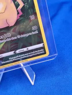 Pikachu 005/025 Full Art Pokemon Celebrations 25th Anniversary - Image 4