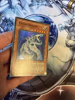 (7) YUGIOH CYBER DRAGON CRV-EN015 SUPER 1st MP - Image 2