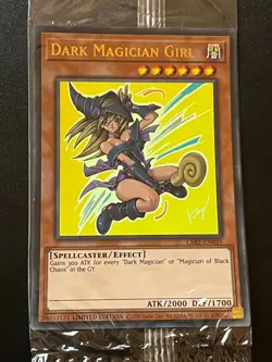 Dark Magician Girl LART-EN035 Ultra rare SEALED Near Mint Yugioh - Image 2