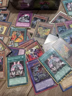 Yu-Gi-Oh! Lot of Cards More Than 500 Cards - Image 3