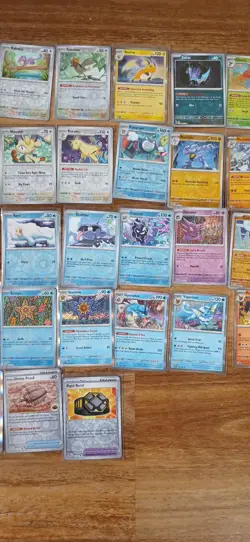 pokemon 151 reverse holo Bulk Lot - Image 3