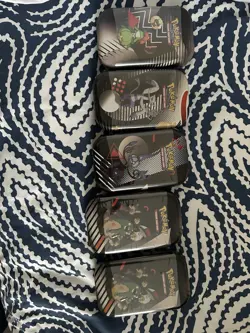 Pokemon TCG Black Bolt & White Flare Unova Mini Tin X1 Random Artwork ✅ - Image 1
