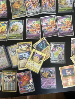 POKEMON CARDS 100 BUNDLE. V or VMAX ULTRA RARE FULL HOLO CARD + HOLO SHINY CARDS - Image 2