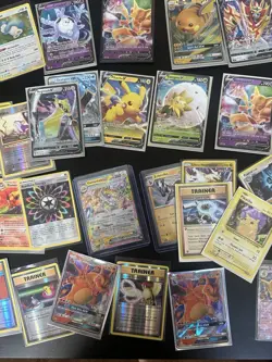 POKEMON CARDS 100 BUNDLE. V or VMAX ULTRA RARE FULL HOLO CARD + HOLO SHINY CARDS - Image 4
