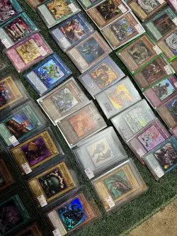 80+ Vintage Modern YU-GI-OH CARD LOT! YUGI KAIBA CYBER DRAGON RARE - Image 5