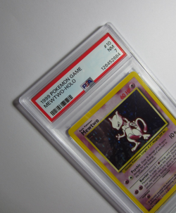 Pokemon 1999 Unlimited Base Set Mewtwo Holo 10/102 **PSA 7** NM #D - Image 2