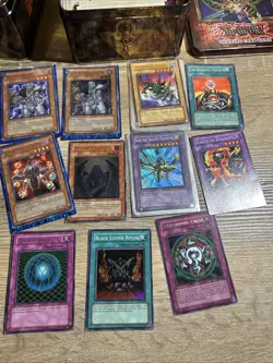 Vintage YuGiOh Lot, LOB, 1st Edition/Unlimited NM-HP, Huntsman Of Dark World - Image 4