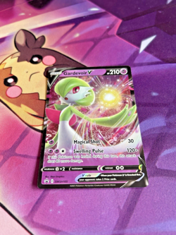 Gardevoir V - SWSH105 - Pokemon TCG - ULTRA RARE BLACK STAR PROMO - NM - Image 3
