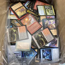Unsorted Magic: The Gathering TCG and CCG Trading Cards (2000 Plus Cards) - Image 4