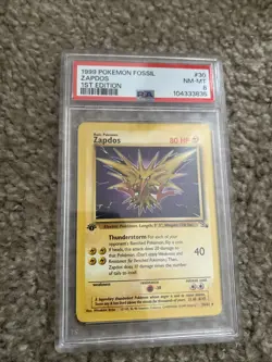 1999 Pokemon Fossil 1st Edition Zapdos PSA 8 #30/62 Rare - Image 1