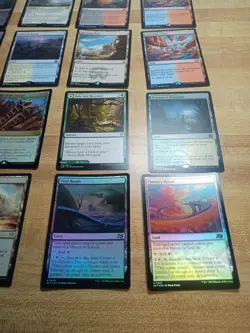 Magic: The Gathering 25 Land Card Lot Foils, Rares, Mythic, Full Art 25 Lands - Image 4