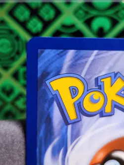Pokemon Pikachu V 086/264 Fusion Strike Ultra Rare Holo NM - Image 3