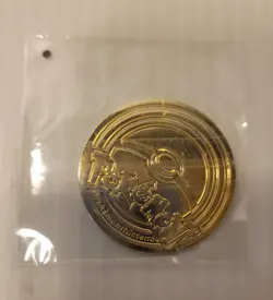 Pokemon TCG Charizard Ultra Premium Collection Gold Metal Flipping Coin - Image 2