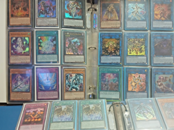YU-GI-OH HOLO LOT {1000+ CARDS!!!} - Image 1