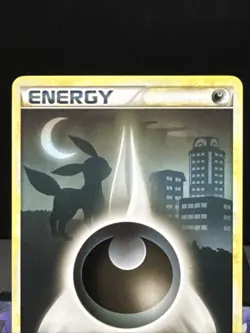 Pokemon Card Umbreon Darkness Energy 121/123 Heartgold & Soulsilver NM - Image 2