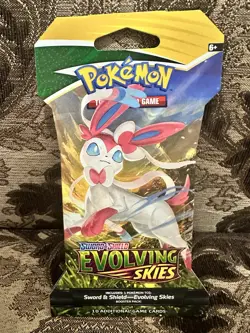 Pokemon TCG - Evolving Skies Sylveon Sleeved Booster Pack Sword & Shield SEALED - Image 1