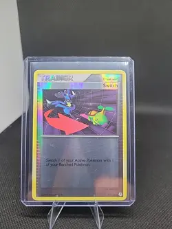 Pokemon TCG Switch Card 119/130 Reverse Holo Trainer Diamond & Pearl LP - Image 1