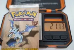 21.13g Pokemon WOTC Fossil Unlimited Booster Pack Sealed Vintage TCG - Image 1