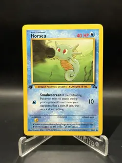 Pokemon TCG - HORSEA - 1ST EDITION - 49/62 - FOSSIL (1999) - WOTC - Image 1