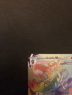 Rapid Strike Urshifu VMAX (Secret) - SWSH05: Battle Styles (SWSH05) Pokemon Card - Image 3